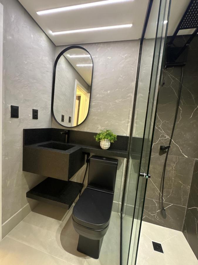 Apartamento Frente Mar Bc 704 *
